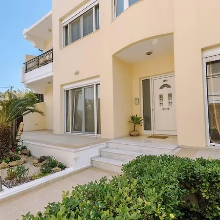 Aloe, Cozy Apt Garden View, 5' Away Appartement Rhodes City